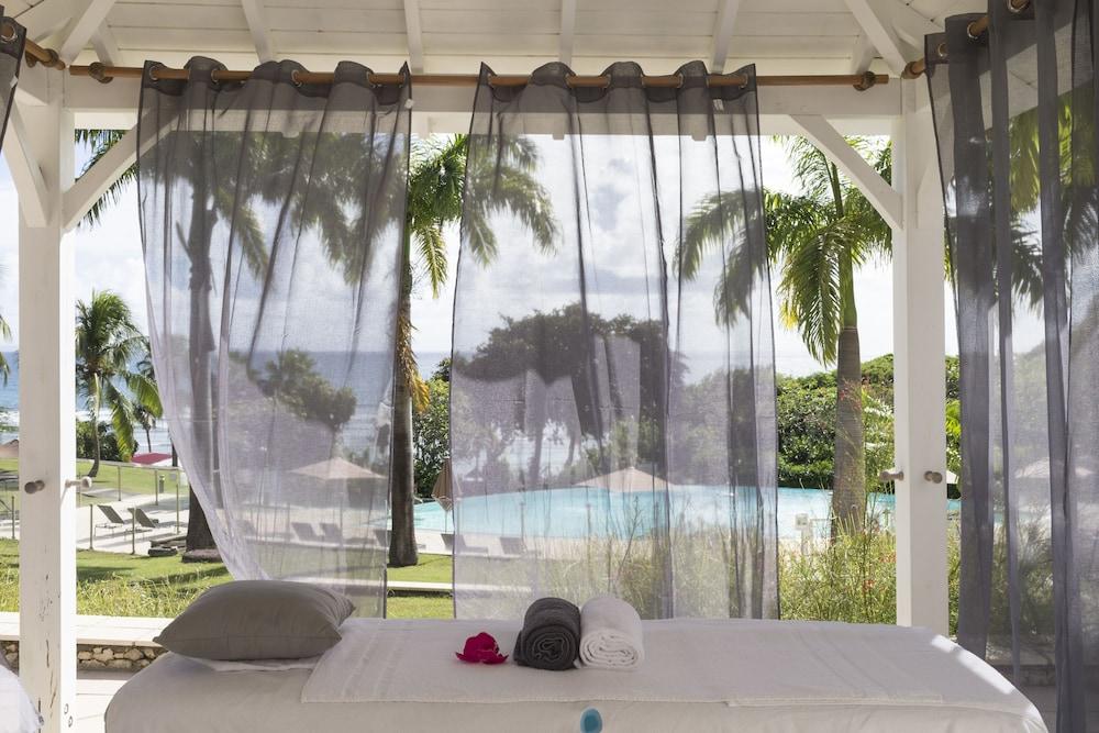 Residence Pierre & Vacances Premium Les Ilets Sainte-Luce Exterior foto